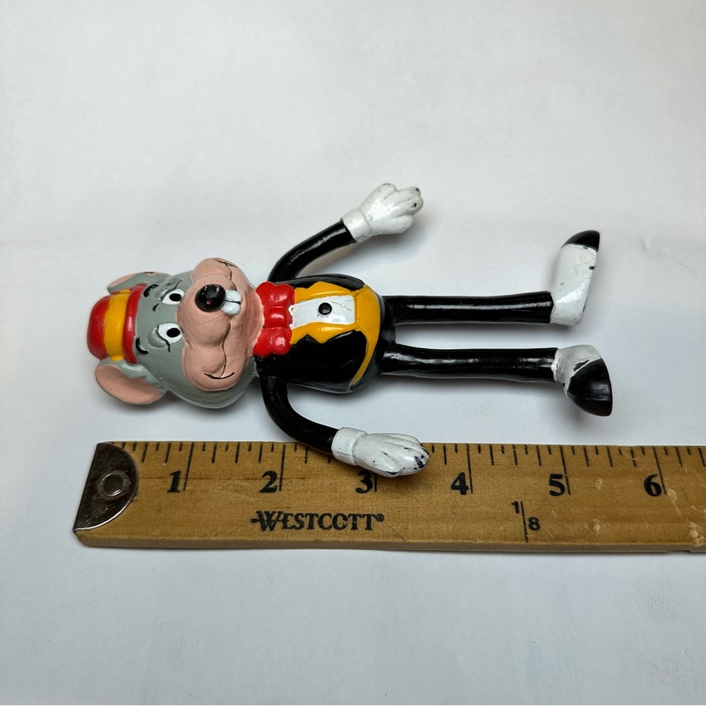 Chuck E. Cheese 1992 Showbiz Pizza Time, Inc 6” Bendy Bendable PVC Action Figure - Picture 5 of 5